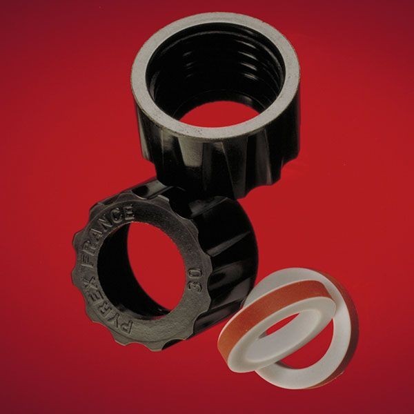 Tappo a vite forato SVL 15 con guarnizione in gomma - foro 8 mm.