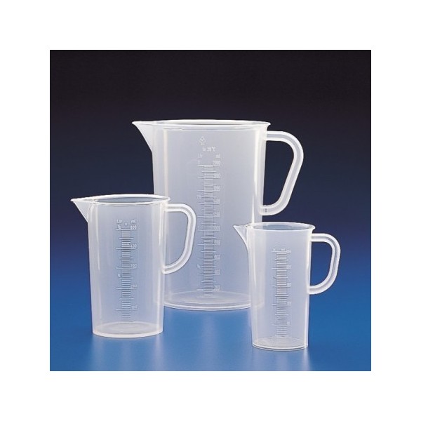 Caraffa in PP forma alta ml. 250