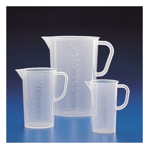 Caraffa in PP forma alta ml. 250