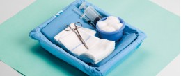 Carta crespata per sterilizzazione 500 x 500 mm. confezione da 500