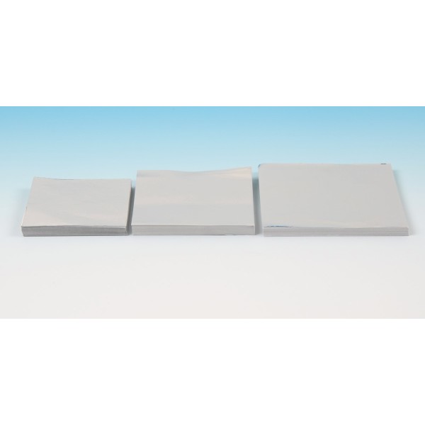 Fogli in alluminio 140 x 140 mm. spessore 0,030 mm. confezione da 1000