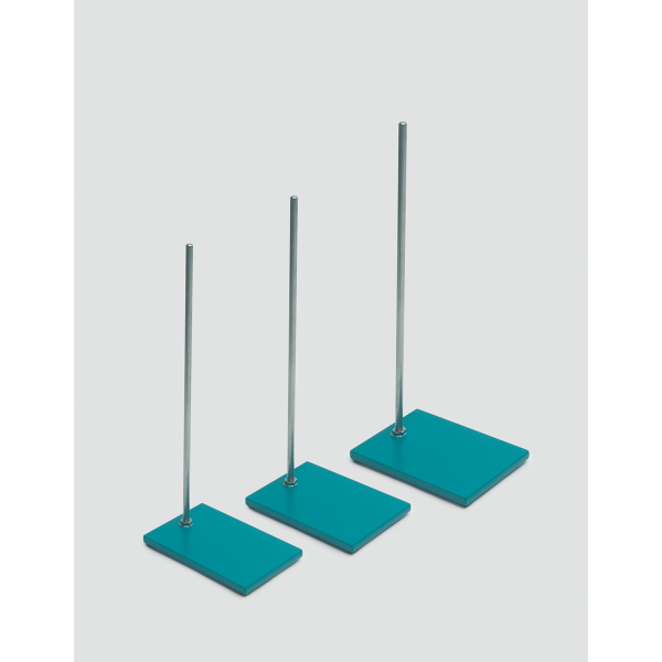 Base rettangolare 200x130x10 mm. con asta in alluminio 10x500 mm.