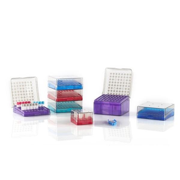 Scatole criogeniche Artic Squares in Policarbonato colori assortit 81 posti per cryovials da 2,0 ml. confezione da 4 Scatole criogeniche Artic Squares in Policarbonato colori assortit 81 posti per cryovials da 2,0 ml. confezione da 4